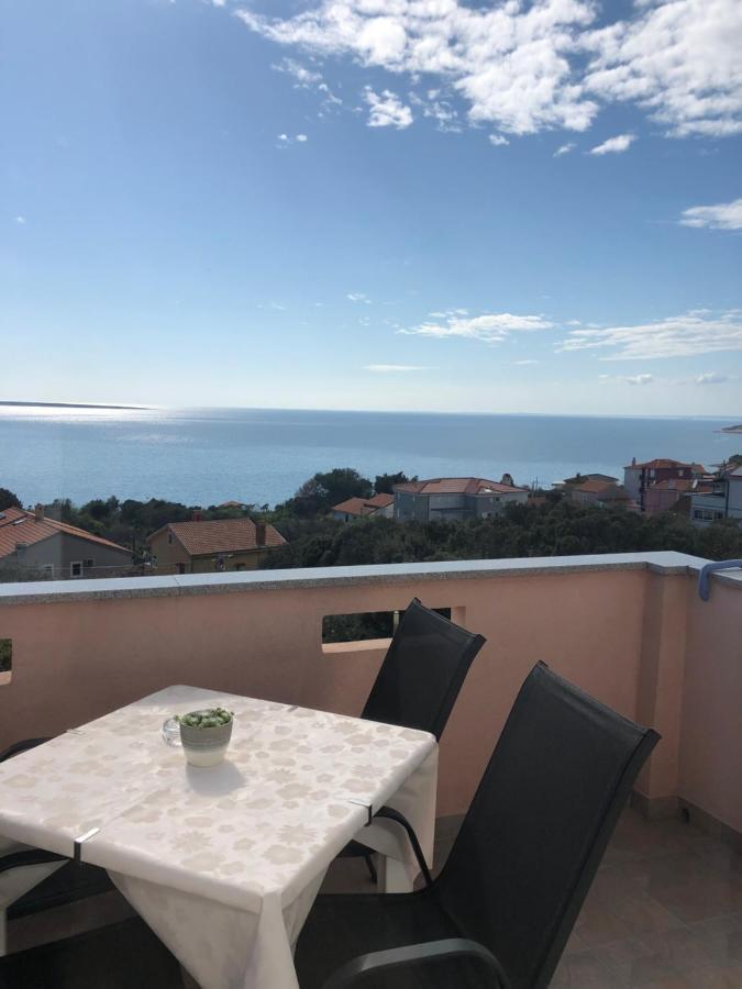 Apartmani Ivana Cres Eksteriør billede
